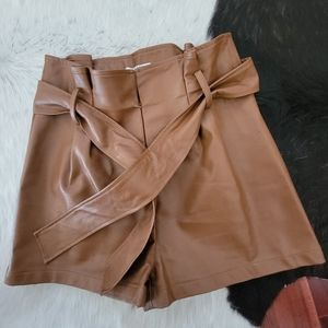 Glamorous Shorts - US Size 10